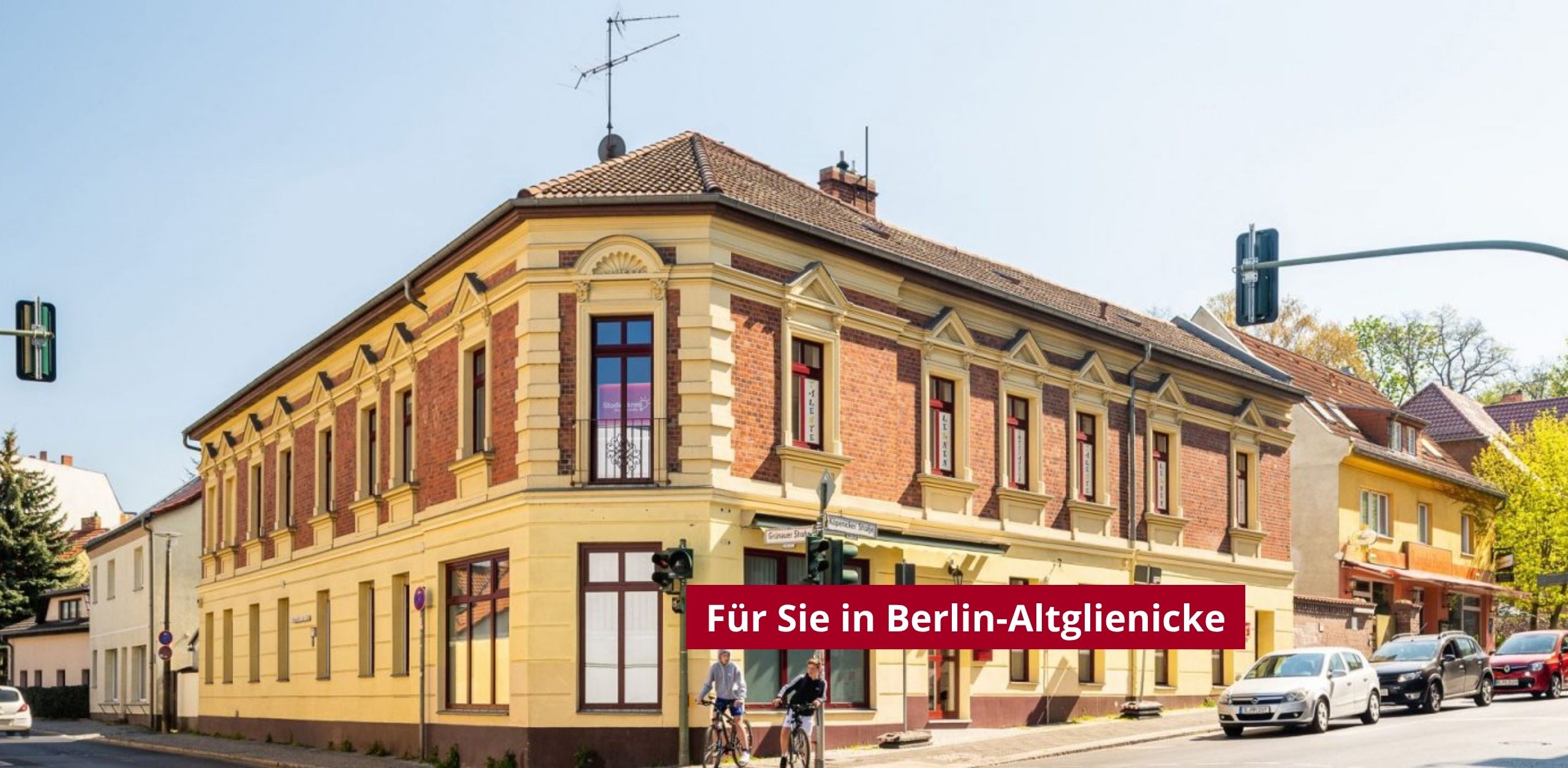 Für Sie in Berlin-Altglienicke: Außenansicht der Steuerberatungskanzlei G S M Treuhand in der Grünauer Straße.